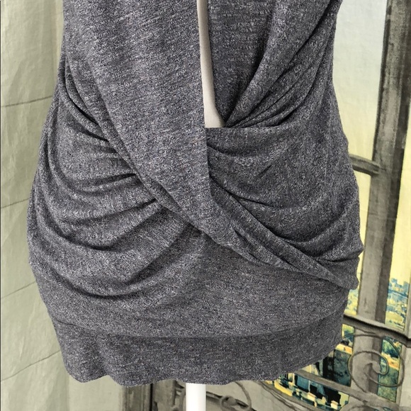 Athleta Grey Open Twist Back Tank Top Size XS - Picture 6 of 8